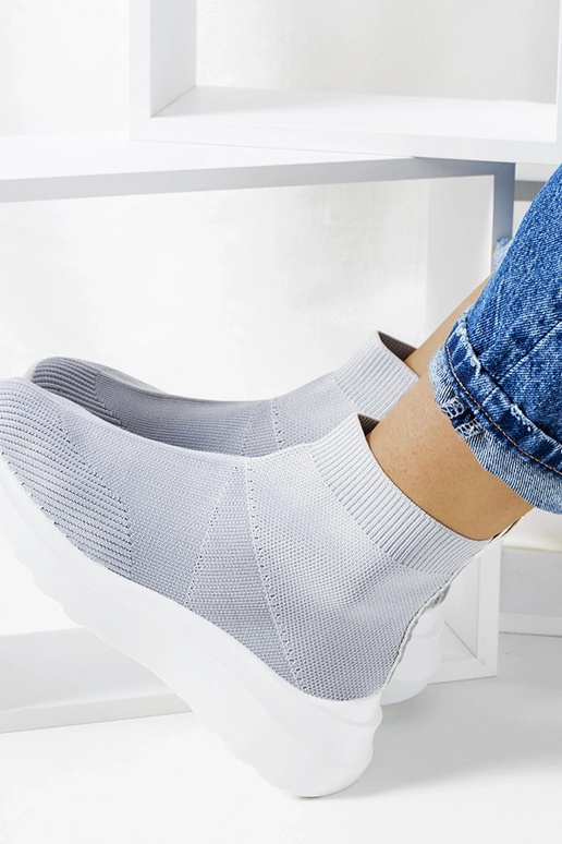 White trainers Justar