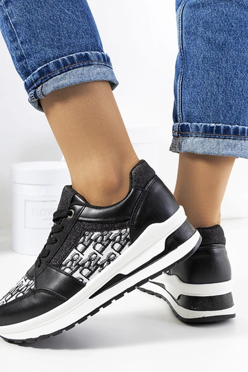 Czarne buty sportowe sneakersy na grubej podeszwie sznurowane Aloisia 2