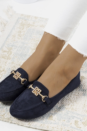 Granatowe mokasyny z klamrą... 2