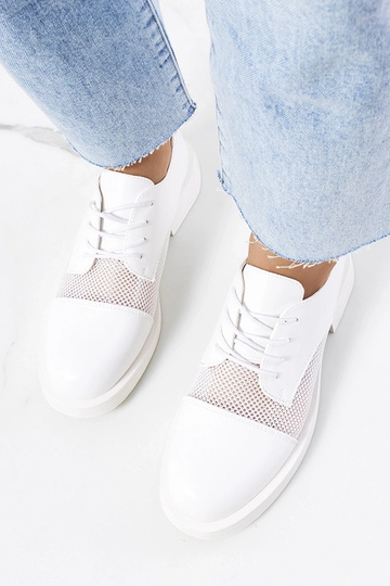 Białe półbuty damskie Huard 2