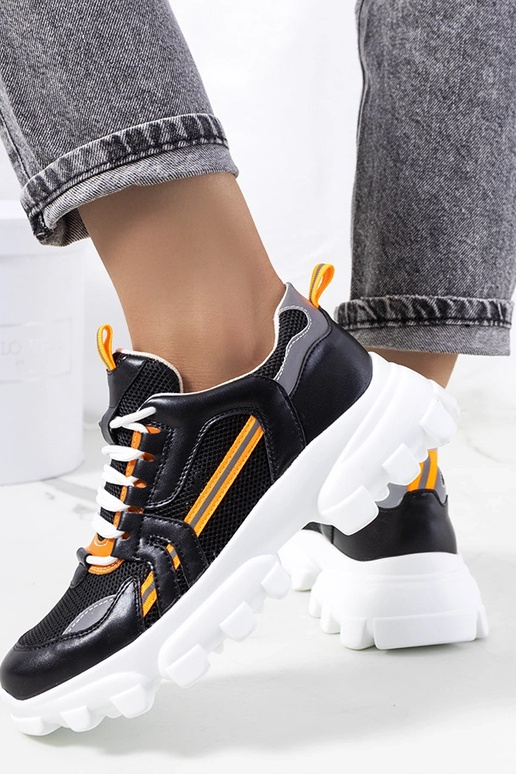 White sneakers Ingram