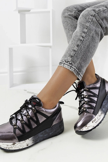 White sneakers Ingram