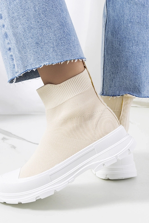 White trainers Justar