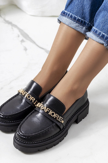 Czarne mokasyny na wysokiej... 2