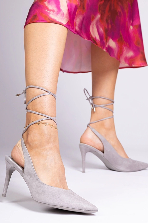 Szare szpilki z odkrytą piętą Hakola