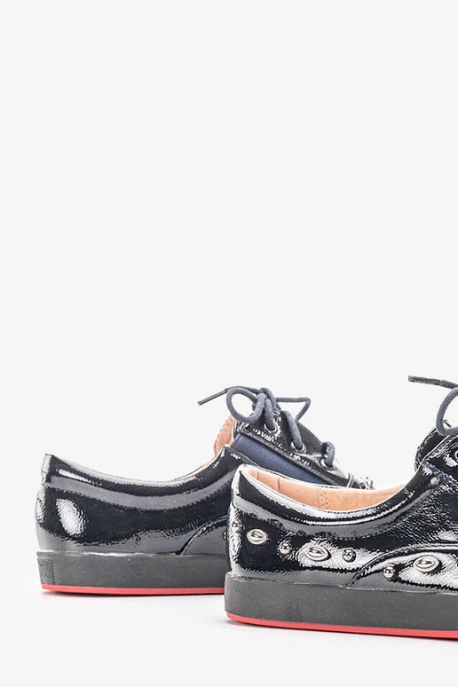 Granatowe lakierowane tenisówki... Granatowe lakierowane tenisówki...