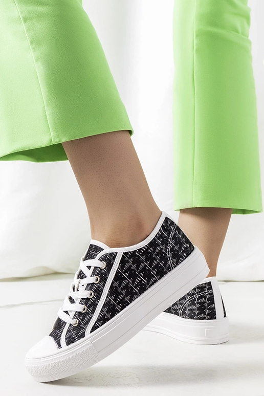 Beige trainers Venancia