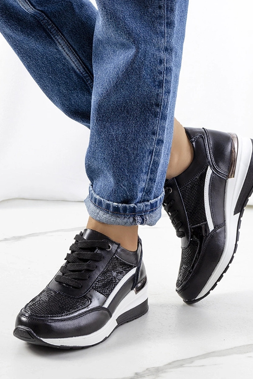 White trainers Justar