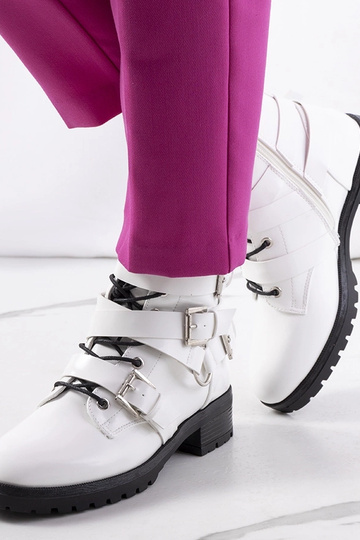 Beige boots Huff