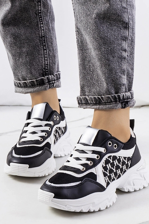 White trainers Justar