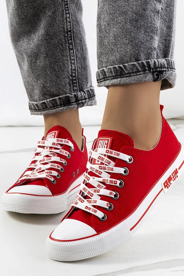 White trainers Big Star... 2