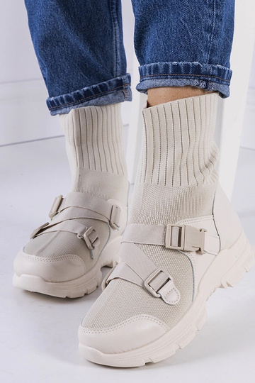 White trainers Justar