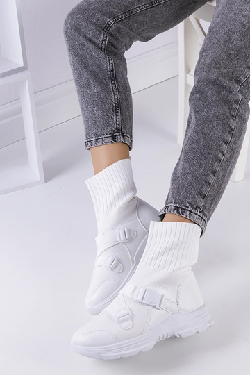 Białe sneakersy Saker 2