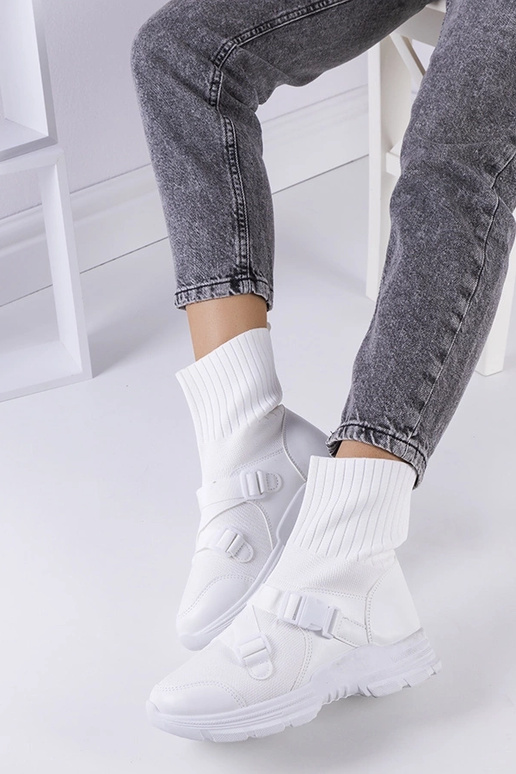 White trainers Justar