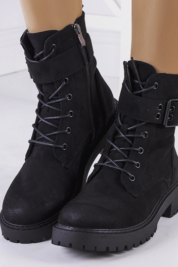 Beige boots Huff