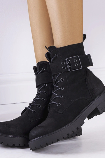 Beige boots Huff 2