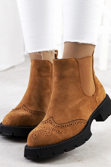 Brązowe sztyblety na...