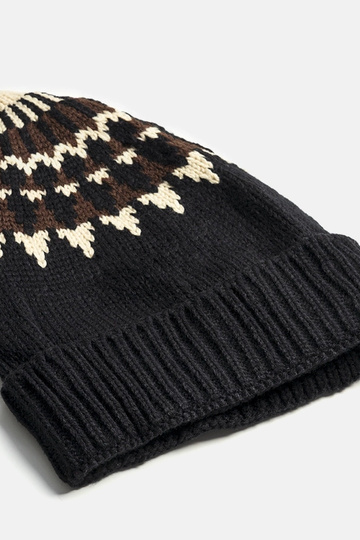 Women's maroon beanie with pompom Maysan