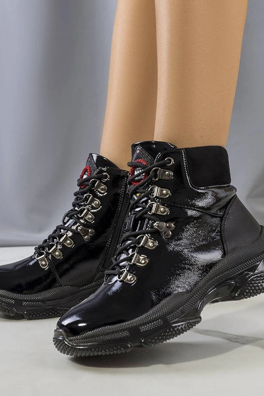 Black Valdez insulated boots