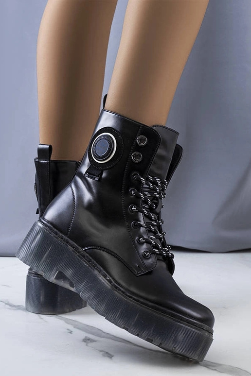 Black Valdez insulated boots