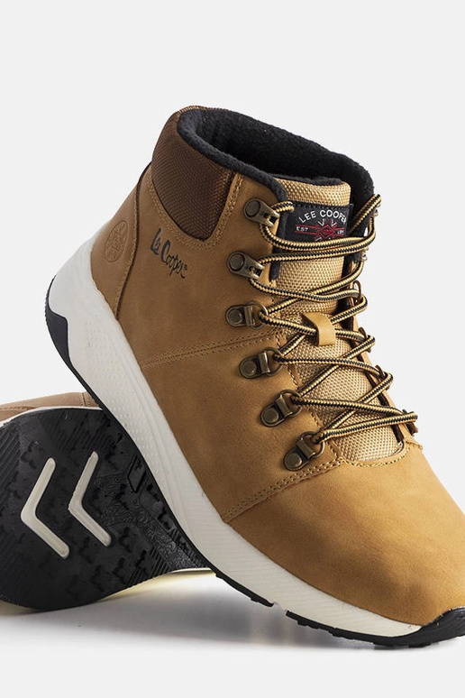 Brązowe ocieplane trapery... Brązowe ocieplane trapery...