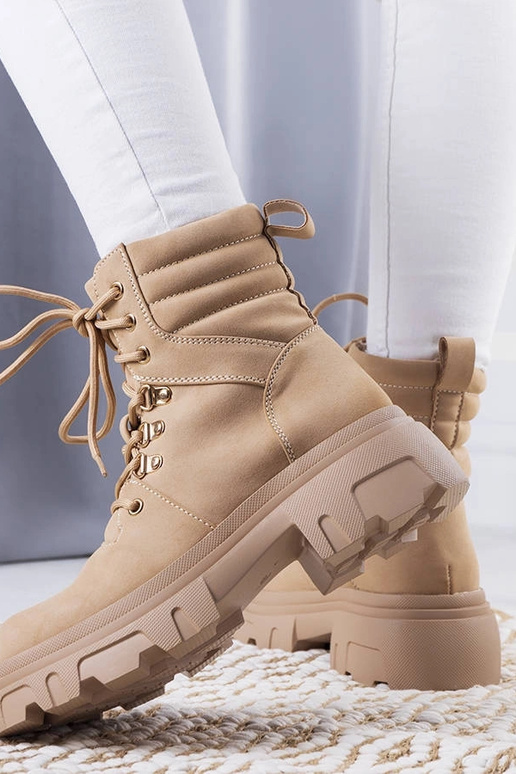 Beżowe botki na masywnej podeszwie Lyric