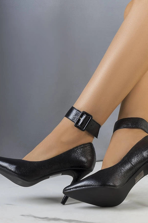 Black classic high heels Hyirnar