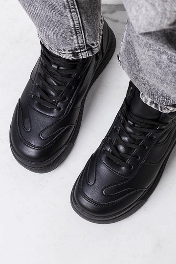 Czarne ocieplane sneakersy... 2