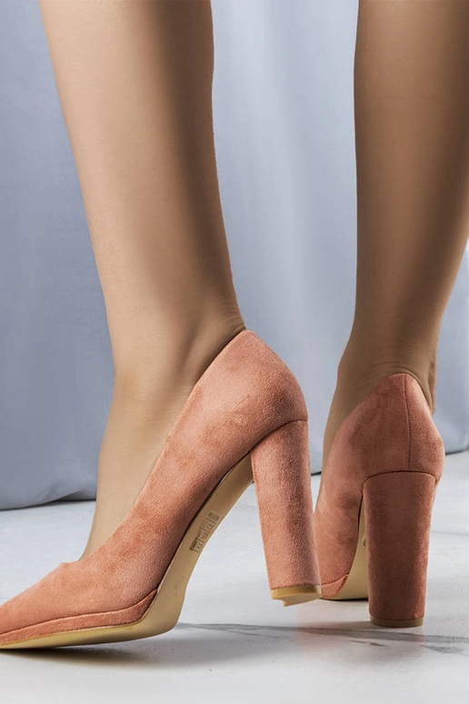 Beige high heel pumps Unos