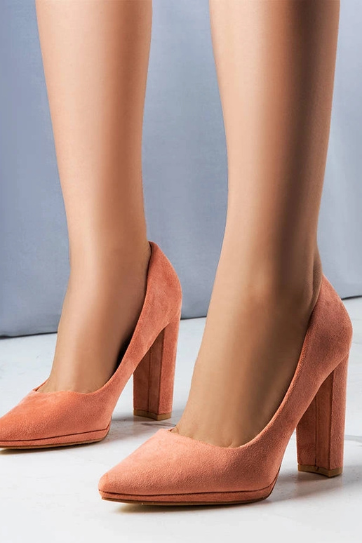 Beige high heel pumps Unos