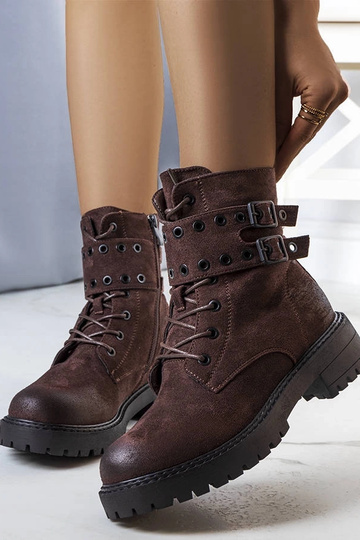 Beige boots Huff