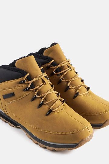 Grey insulated men's sports... 2