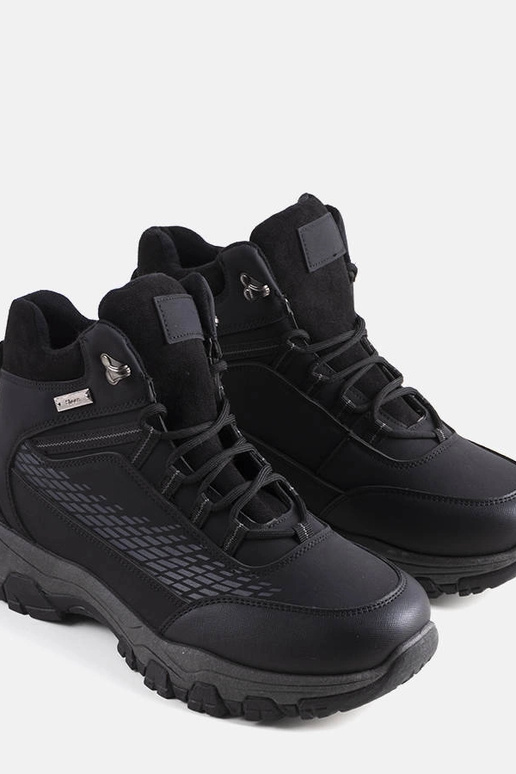 Brown insulated men's hiking boots...