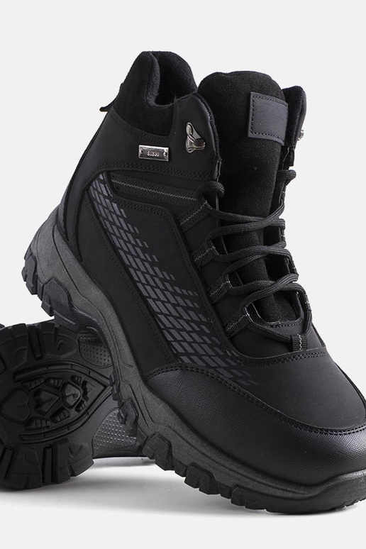 Brown insulated men's hiking boots...