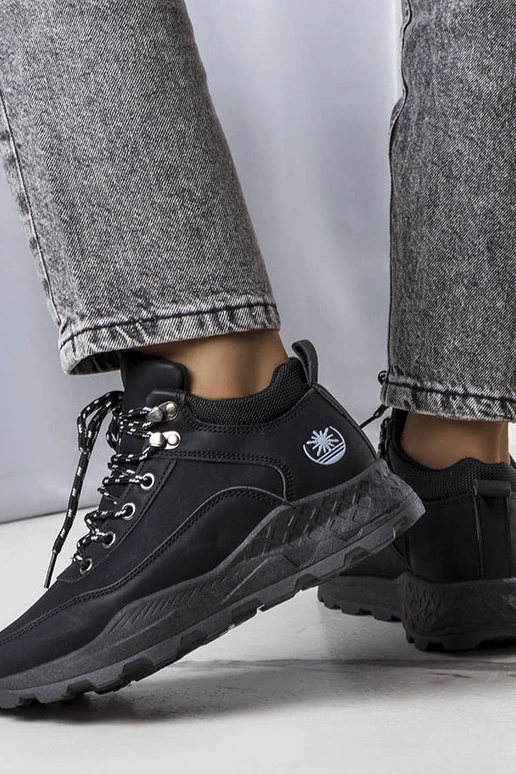 Beige insulated boots with chain...