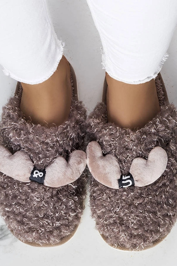 Brązowe kapcie z futerkiem... 2