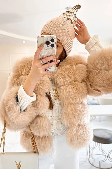 Women's maroon beanie with...