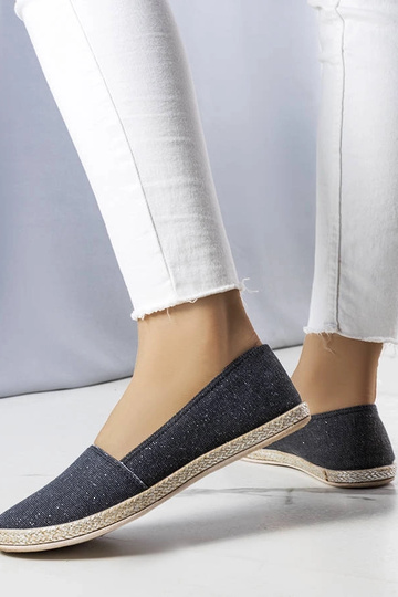 Czarne espadryle damskie Amiral 2