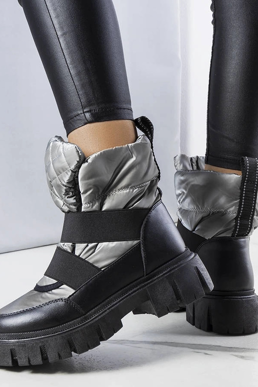 Szare ocieplane wsuwane śniegowce...