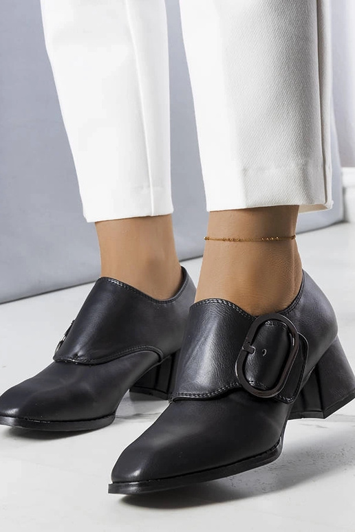 Czarne czółenka na słupku Ailani Czarne czółenka na słupku Ailani