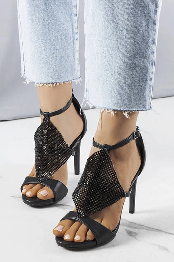 Red sandals 91761-3