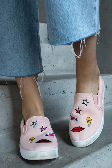 Black slip on Anais