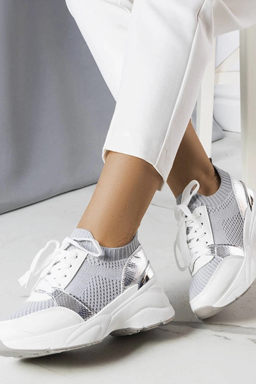 Szare sneakersy na koturnie Ann