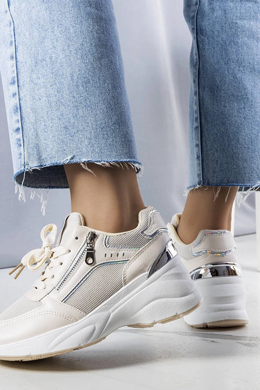 Beżowe sneakersy na koturnie Stacey Beżowe sneakersy na koturnie Stacey