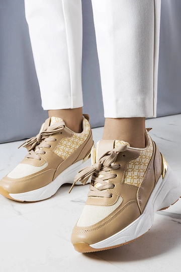 White trainers Justar