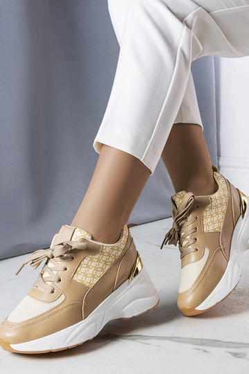 Beżowe sneakersy zdobione monogramem Lora 2