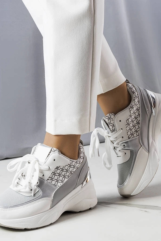 Szary sneakersy zdobione monogramem Lora