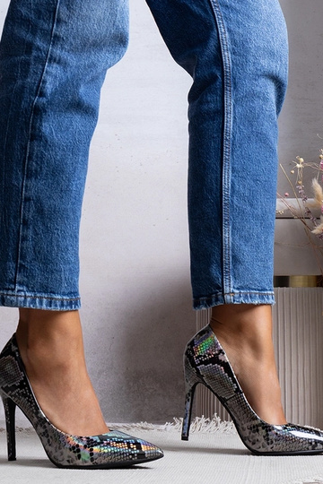 Beige high heels Thrower