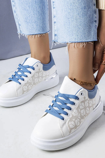 White trainers Justar 2