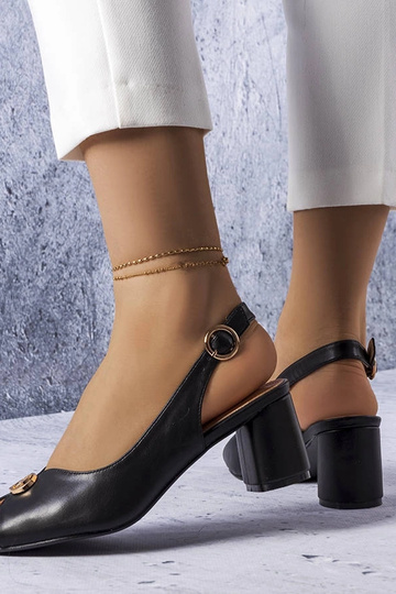 Czarne eleganckie sandałki... 2